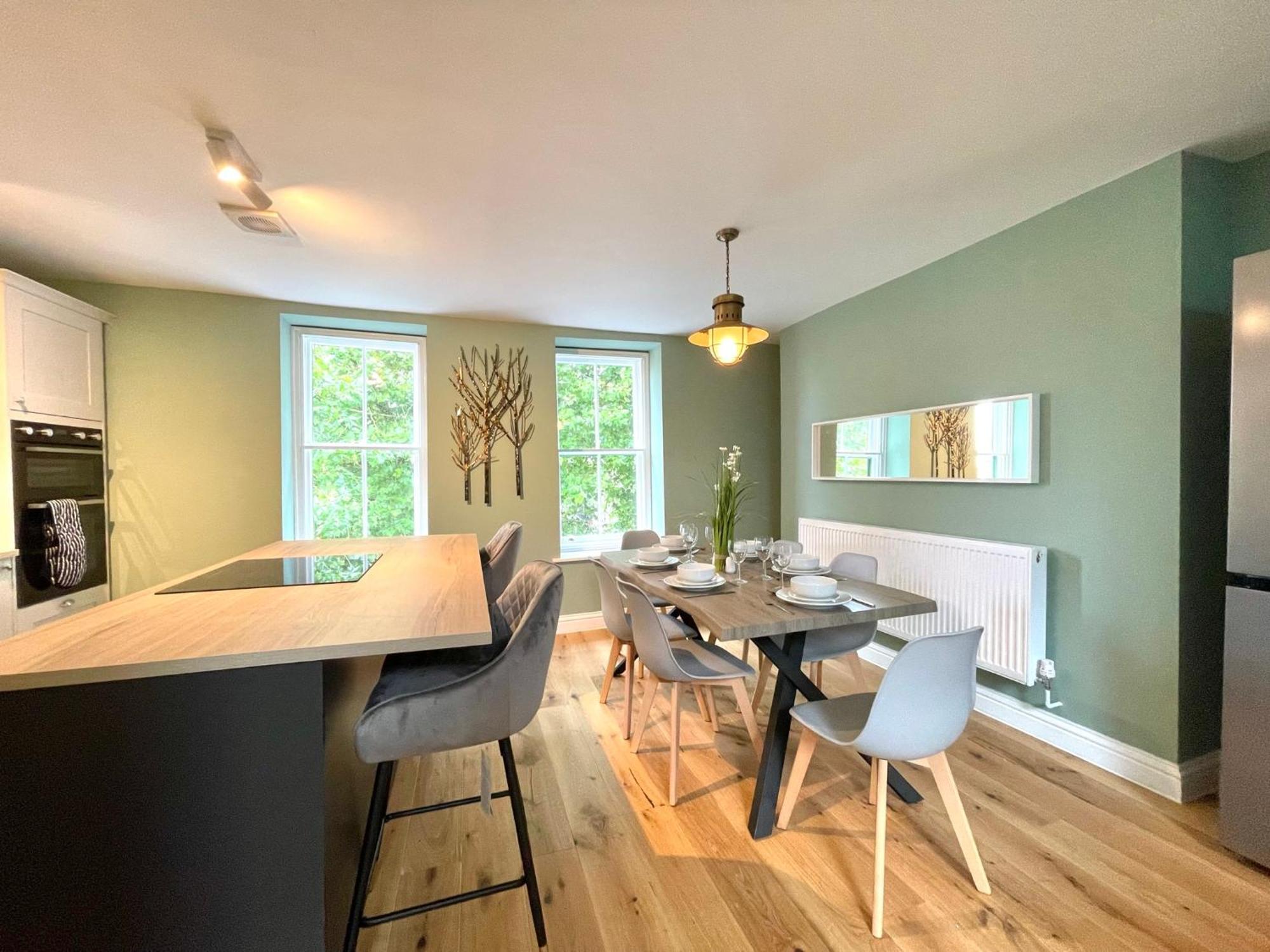 2 Bedroom Apartments Stopoverz Bristol Extérieur photo