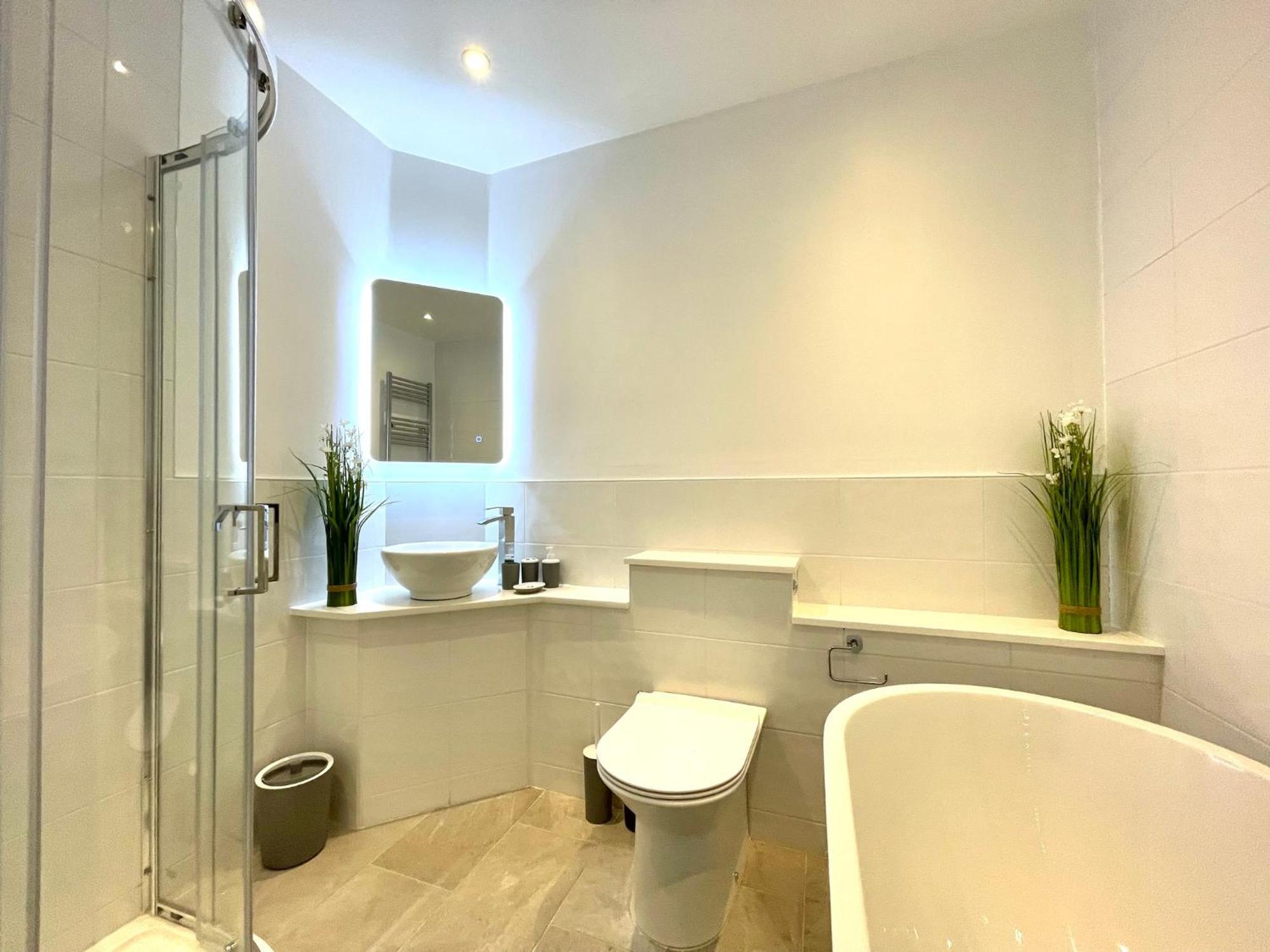 2 Bedroom Apartments Stopoverz Bristol Extérieur photo