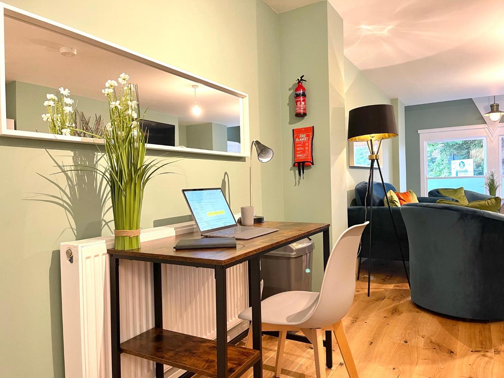 2 Bedroom Apartments Stopoverz Bristol Extérieur photo