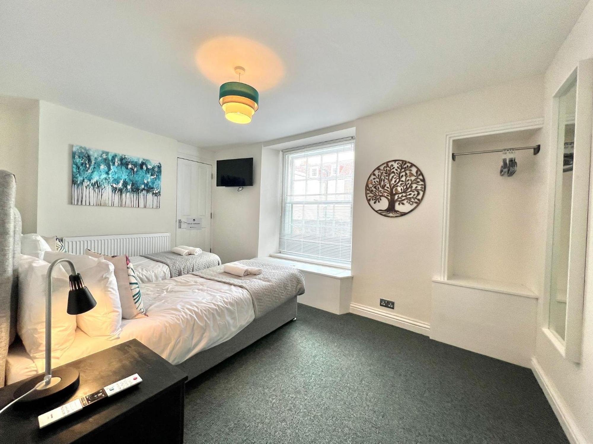 2 Bedroom Apartments Stopoverz Bristol Extérieur photo
